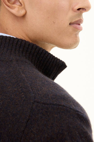 3123_Oscar-Jacobson_Ray-Half-