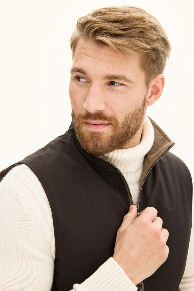Reversible Padded Flannel Vest - Beige | Oscar Jacobson