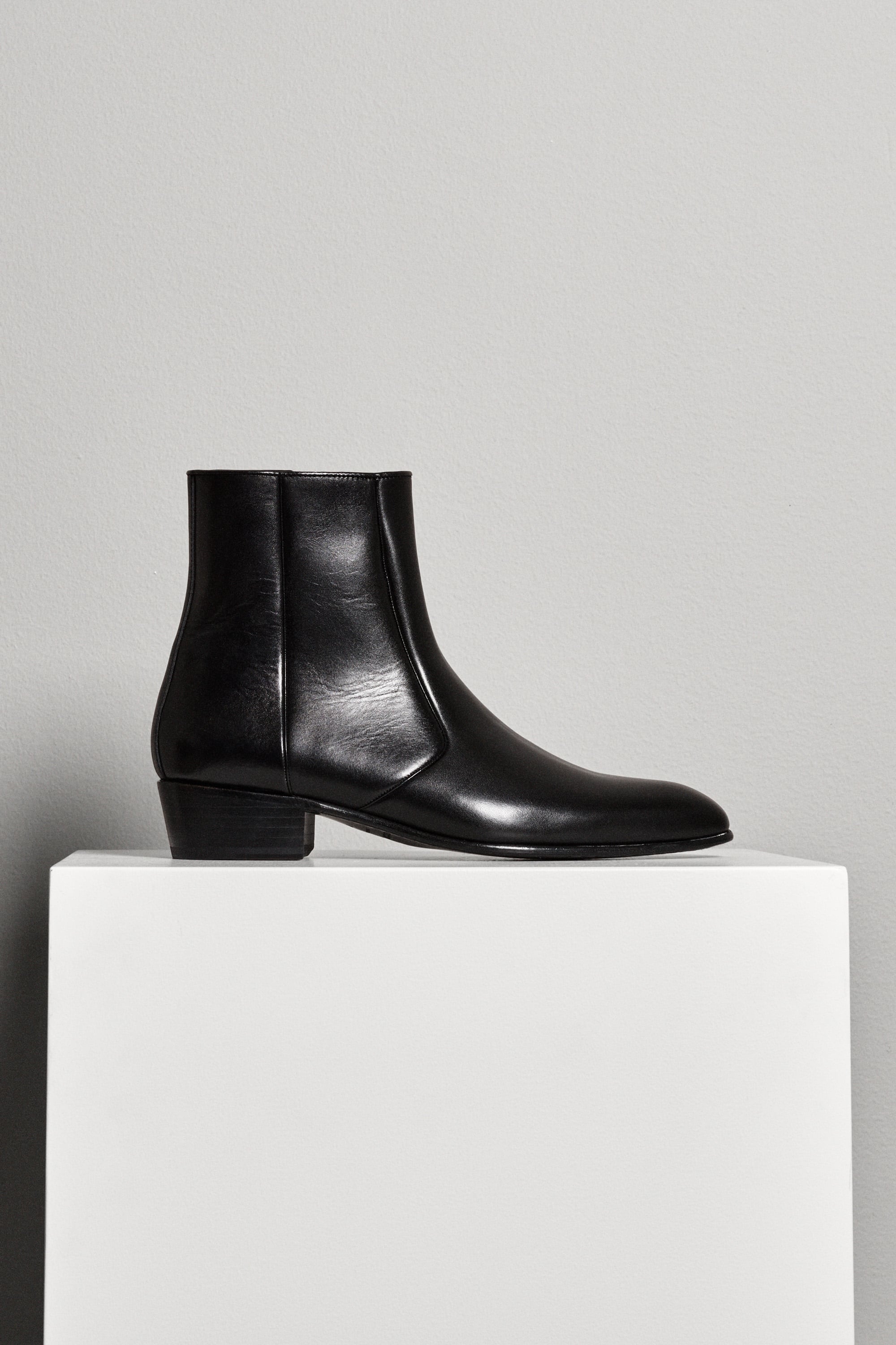 Zipped Cuban Heel Boots - Black | Oscar Jacobson